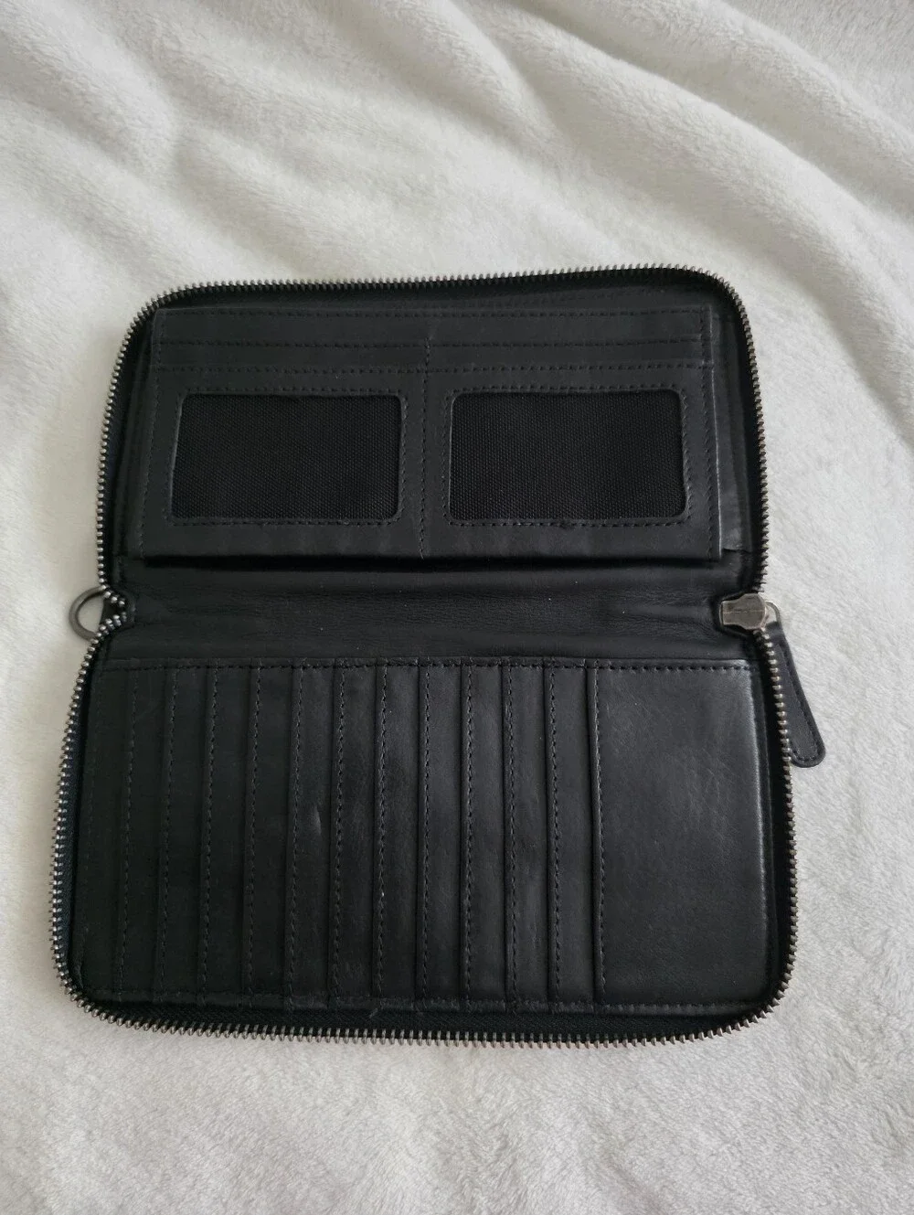 Vilenca Holland Leather Zip Around Wallet Black Embossed Boho Chic